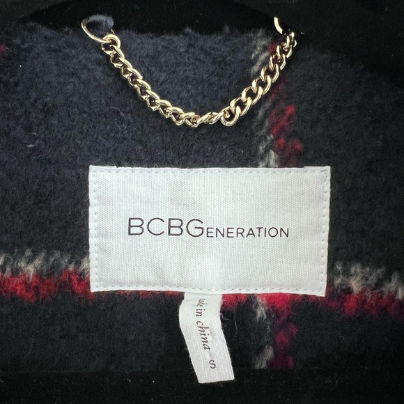 BCBGeneration Navy Plaid Velvet Trim Warm Winter Coat size Small - Picture 10 of 12